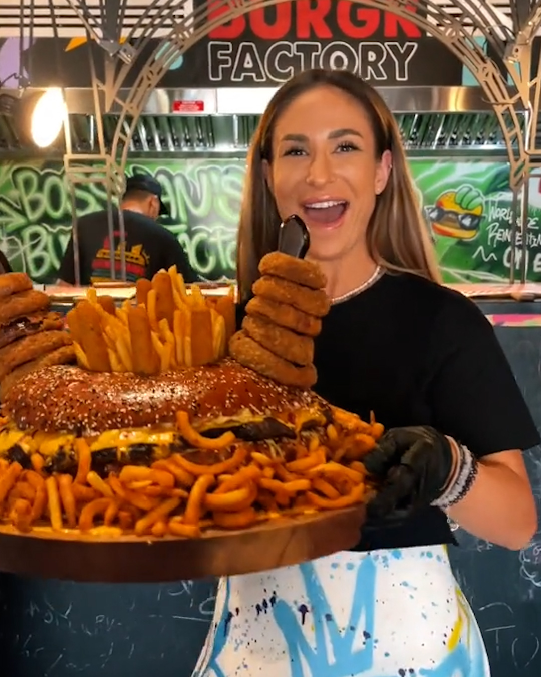 Gigantic Burgers 🍔🤯