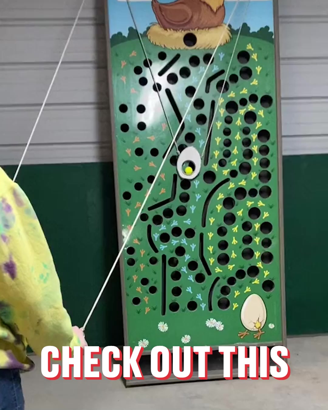 ladbible-video-hub-intense-chicken-and-egg-maze-game