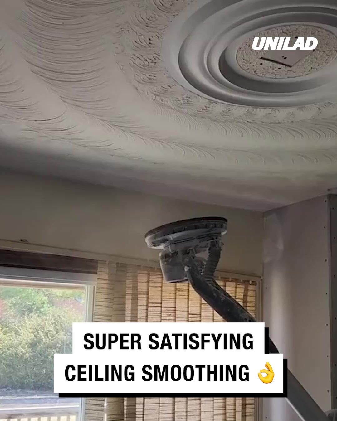 LADbible Video hub Super satisfying ceiling smoothing 😮